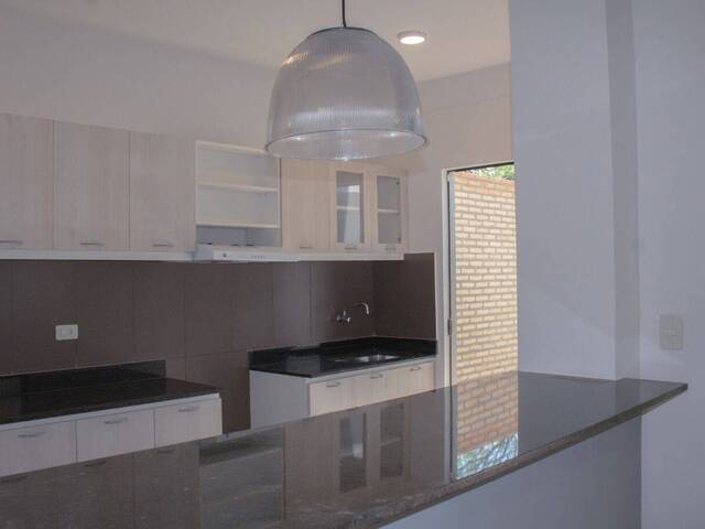 Casa para Venta en Luque - 5